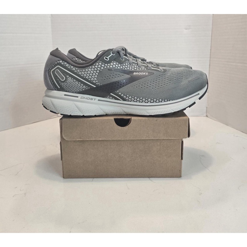 Size 13 - Brooks Ghost 14 Gray - 110369-2E-067